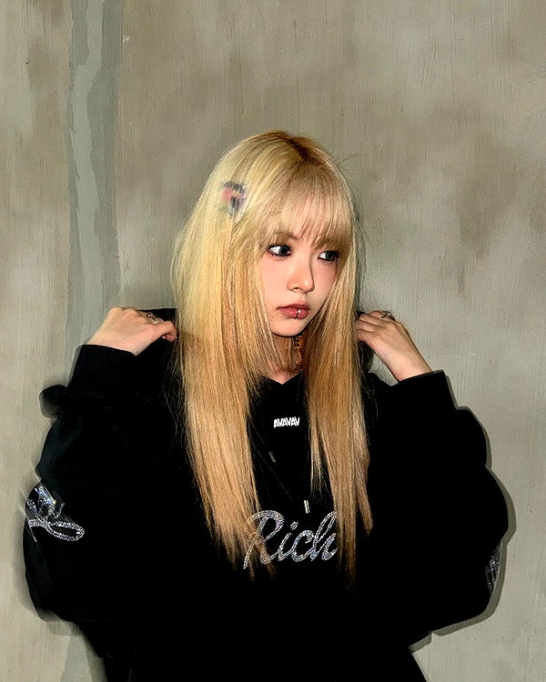hhh.e_c.v instagram image archive image