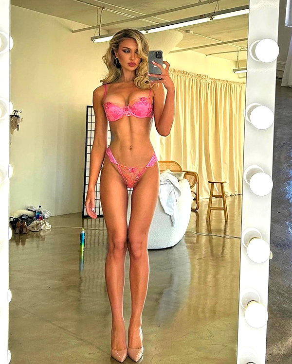 gabbyepstein instagram image archive image