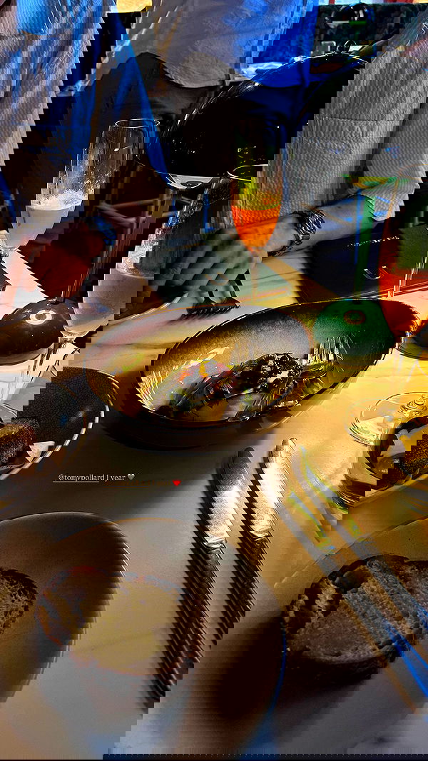 ellamwatts_ ellamwatts_ archive image