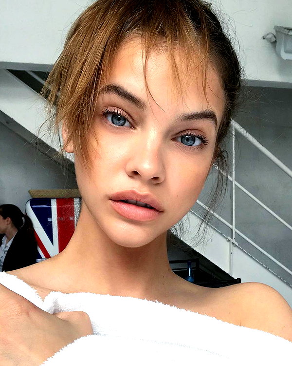 realbarbarapalvin instagram image archive image