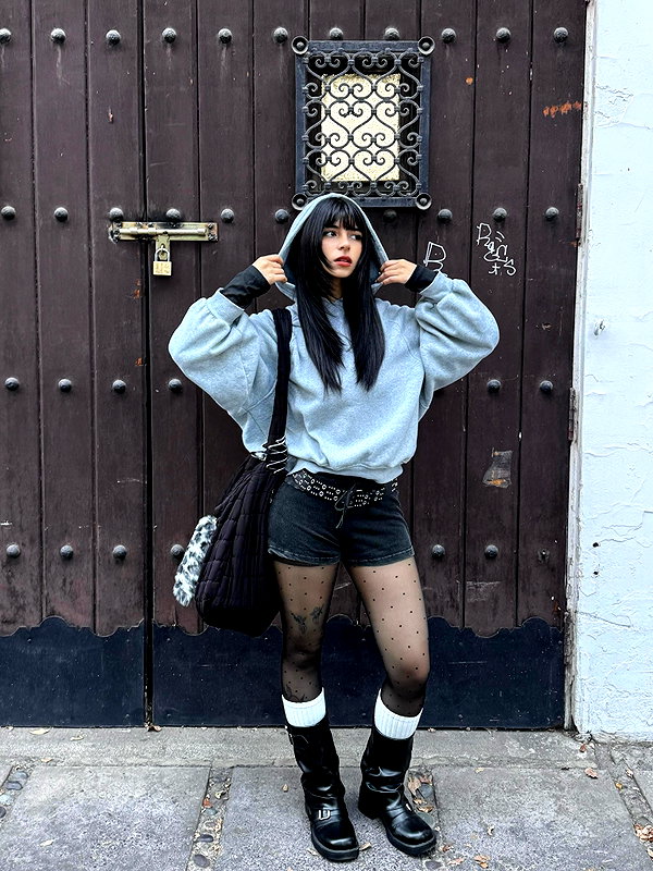 connie.01j instagram image archive image