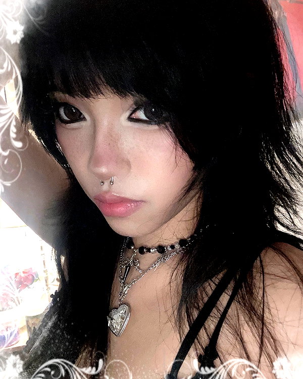 Archived image from @danvyee on Instagram