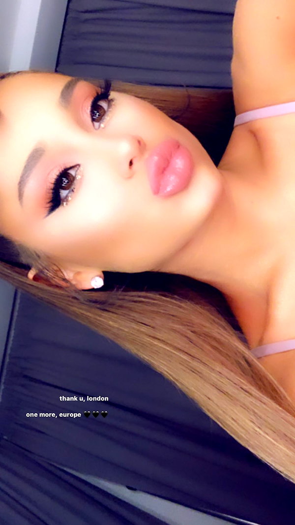 arianagrande instagram image archive image