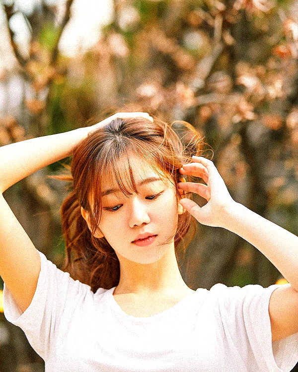 hyeweon__ instagram image archive image