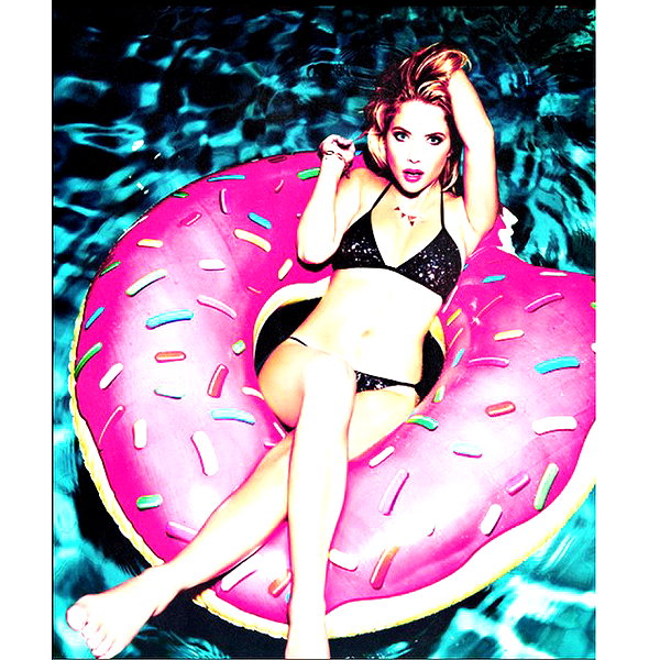 ashleybenson instagram image archive image