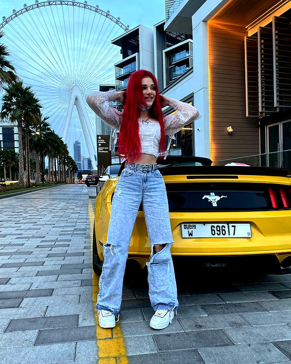 vik4au instagram image archive image
