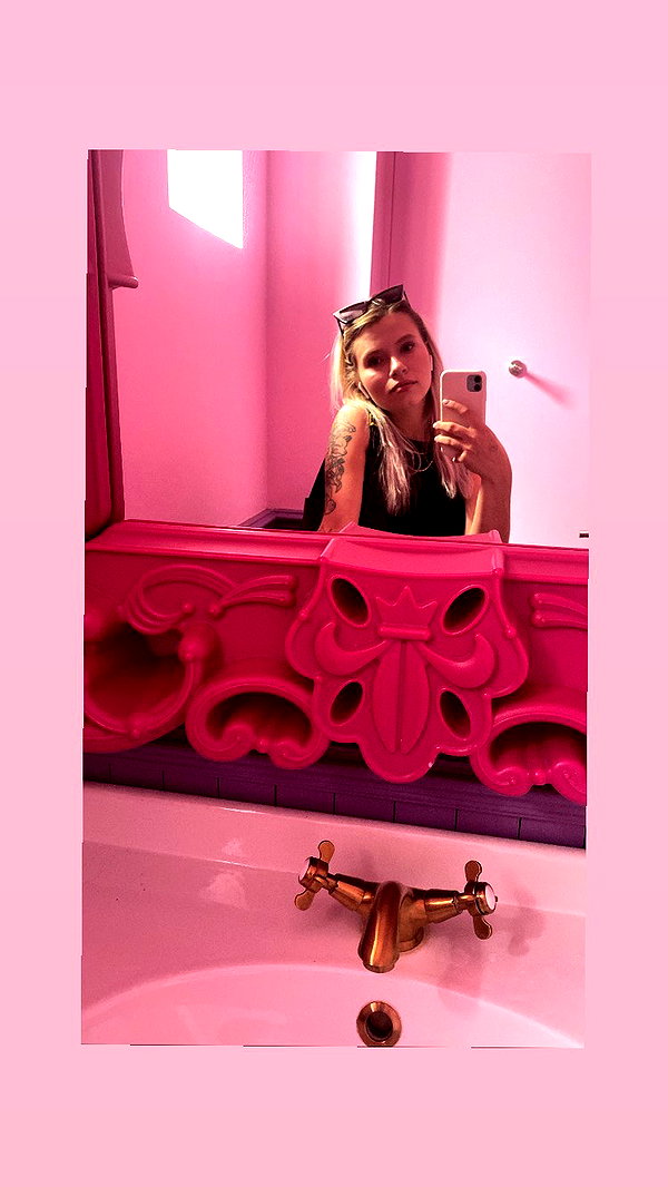 liza_kremer instagram image archive image