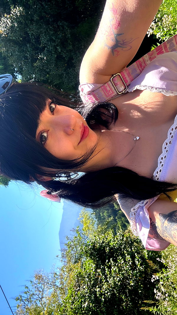 Archived image from @yam_adler on Instagram