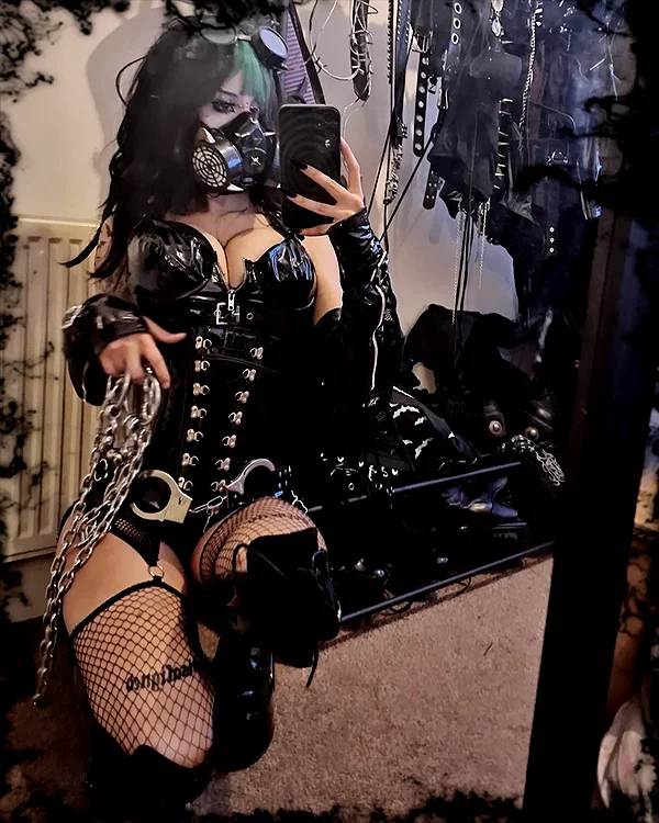nylthria instagram image archive image