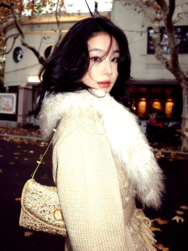 fair_mua instagram image archive image