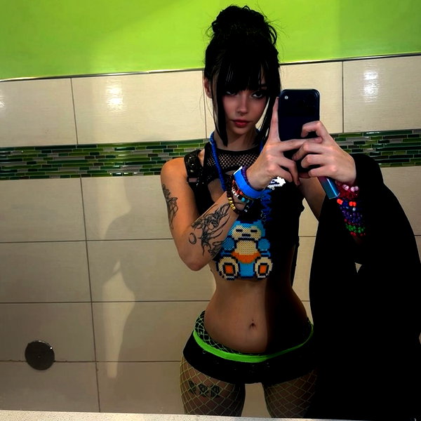 Archived image from @deadangelfiles on Instagram