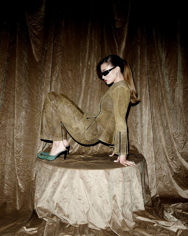 kkwwwv instagram image archive image