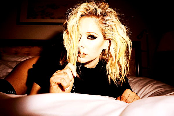 avrillavigne instagram image archive image