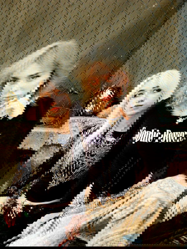 iluvmeww iluvmeww archive image