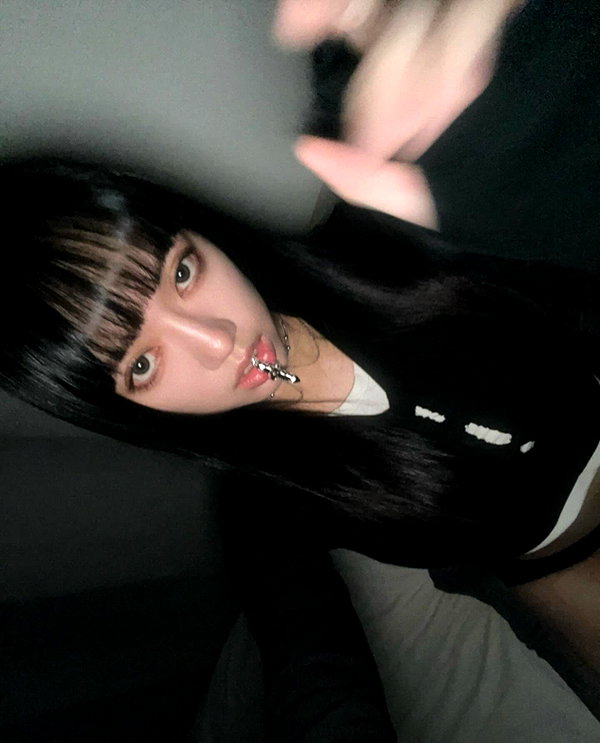 a.tinn___ instagram image archive image