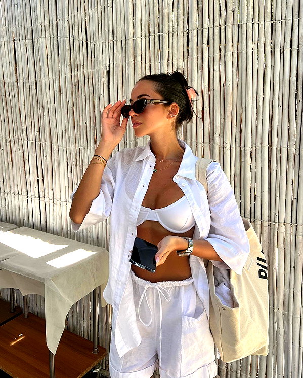 zoeliss instagram image archive image