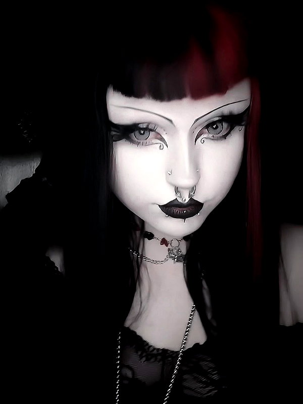 kittenfangsxx instagram image archive image