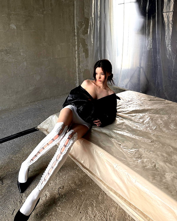 annebonifay instagram image archive image