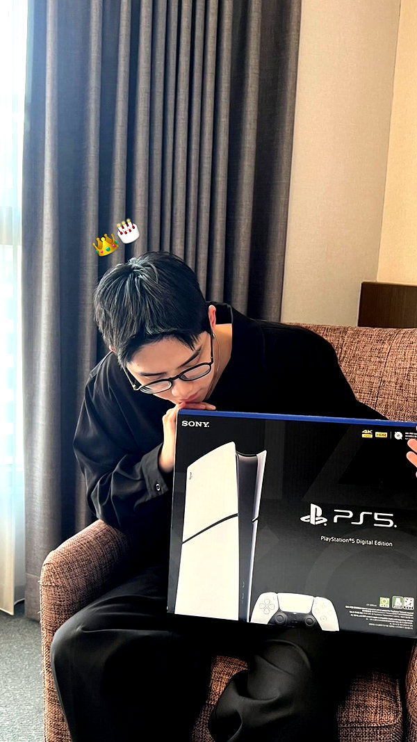 _jyying instagram image archive image