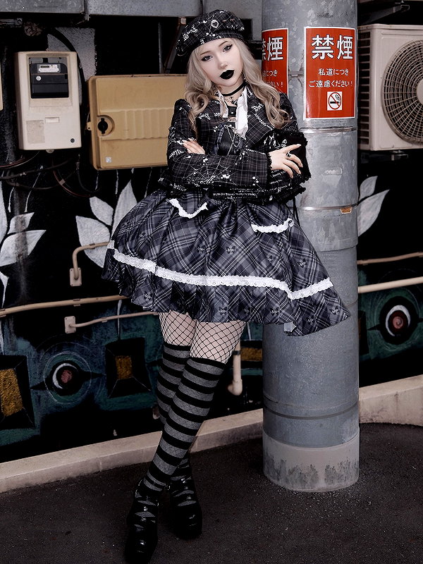 alina_thedoll instagram image archive image