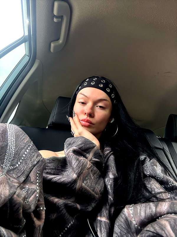 gabs.z.x instagram image archive image