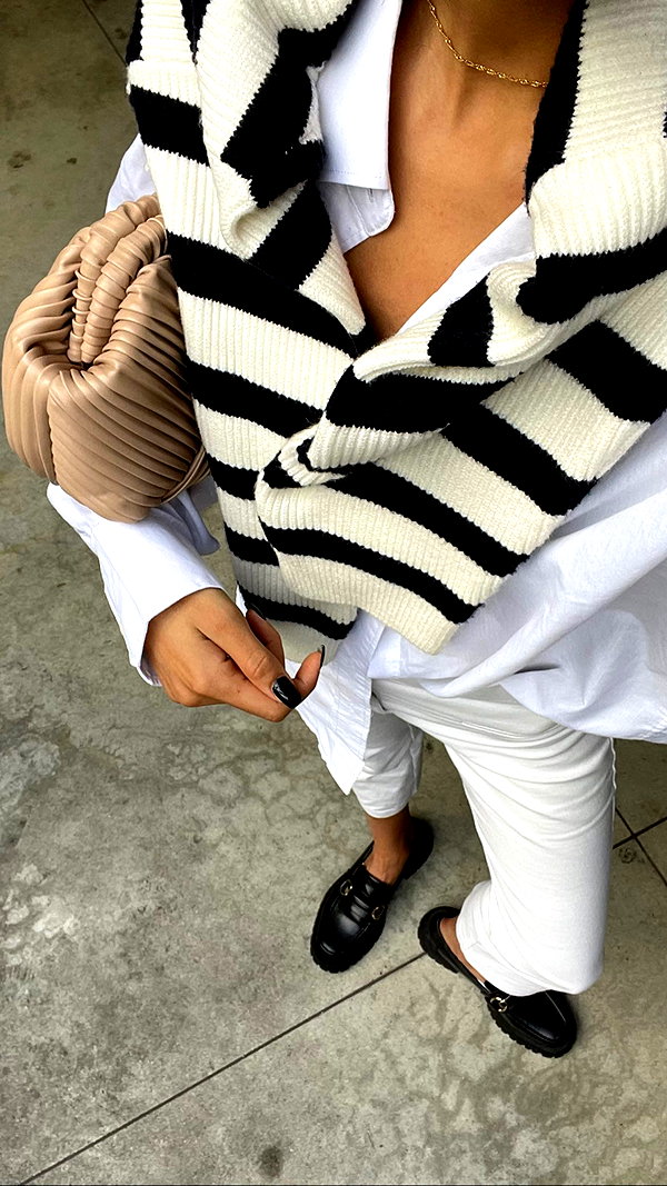 zaini.wiss instagram image archive image