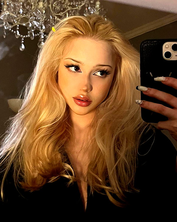 aseynat0r instagram image archive image