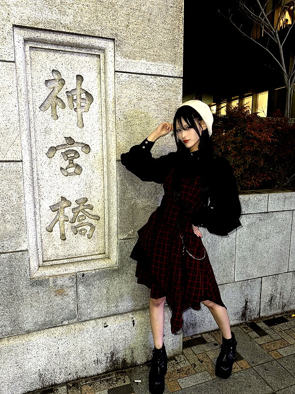 yamikumo_leisa instagram image archive image
