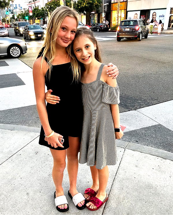 ellianawalmsley instagram image archive image