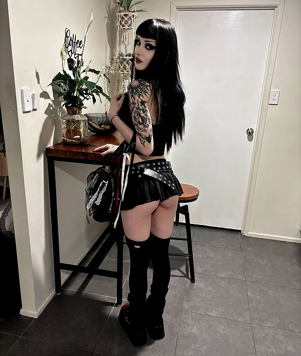 livindeadyaz2 instagram image archive image