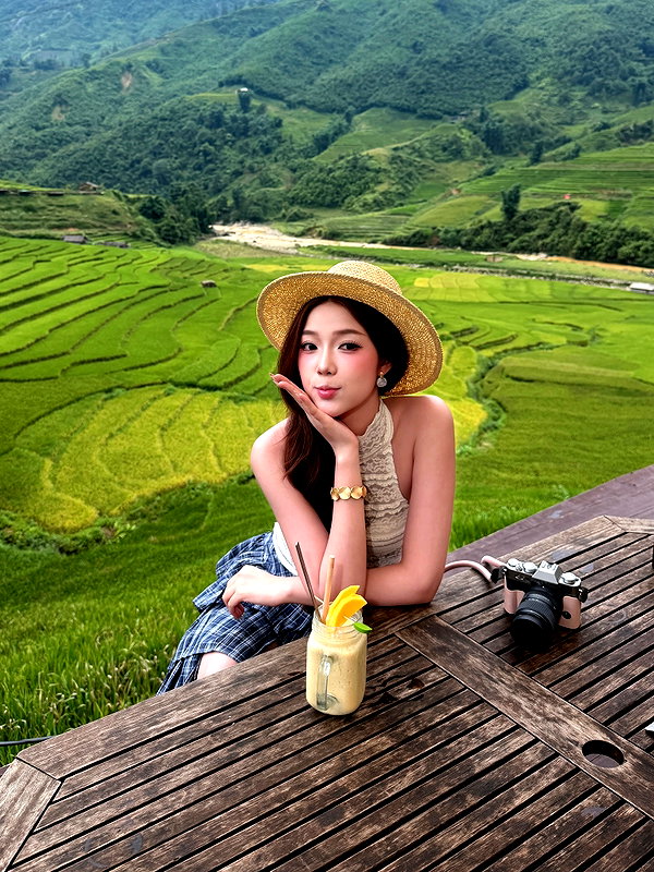 lyhythuedoxinh instagram image archive image
