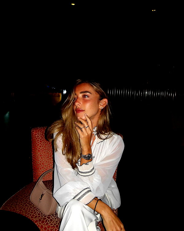 annezivi instagram image archive image