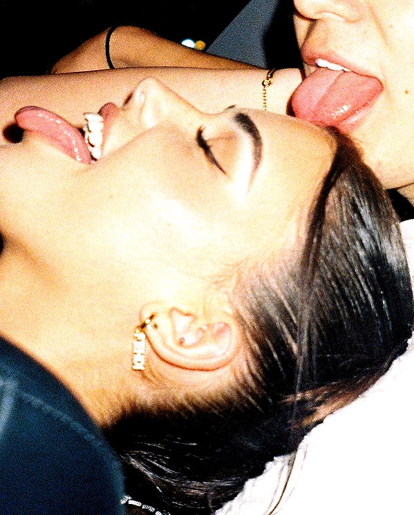 leahhalton instagram image archive image