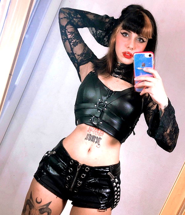 lucychernov instagram image archive image