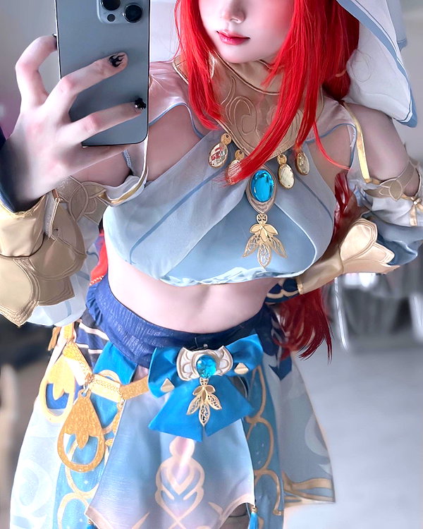 purinn_cos instagram image archive image