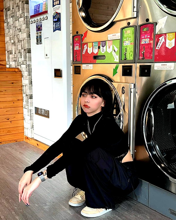 badthingalwaysg instagram image archive image