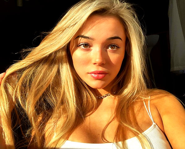 livvydunne instagram image archive image