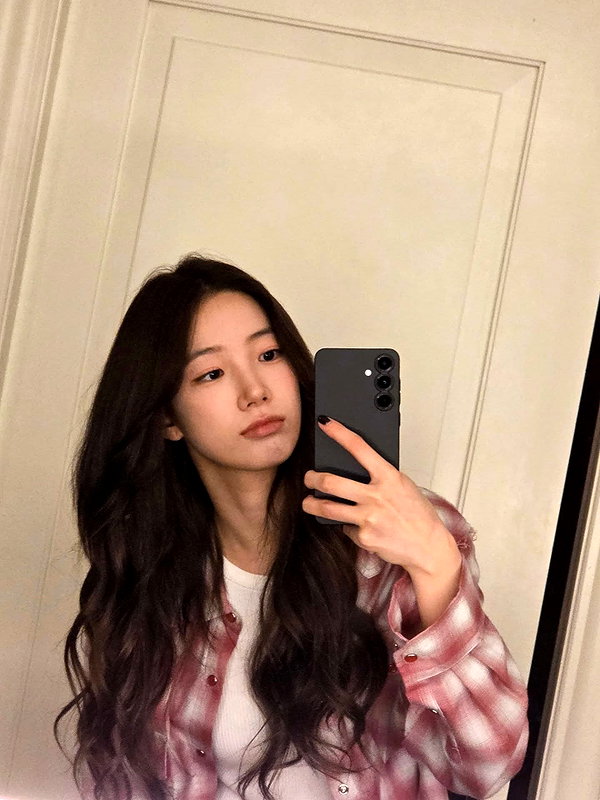 zuhazana instagram image archive image