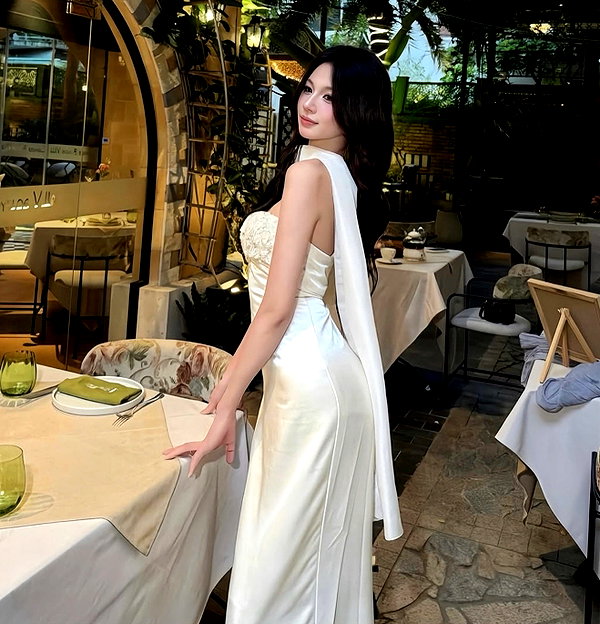 lyhythuedoxinh instagram image archive image