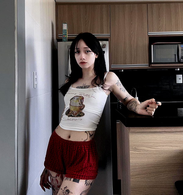 ambrzinha666 instagram image archive image
