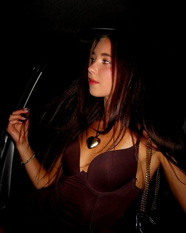 chloerosenbaum instagram image archive image