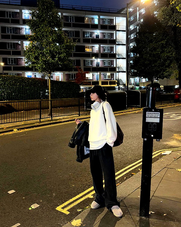 daxbin instagram image archive image