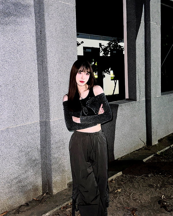 ku._03 instagram image archive image