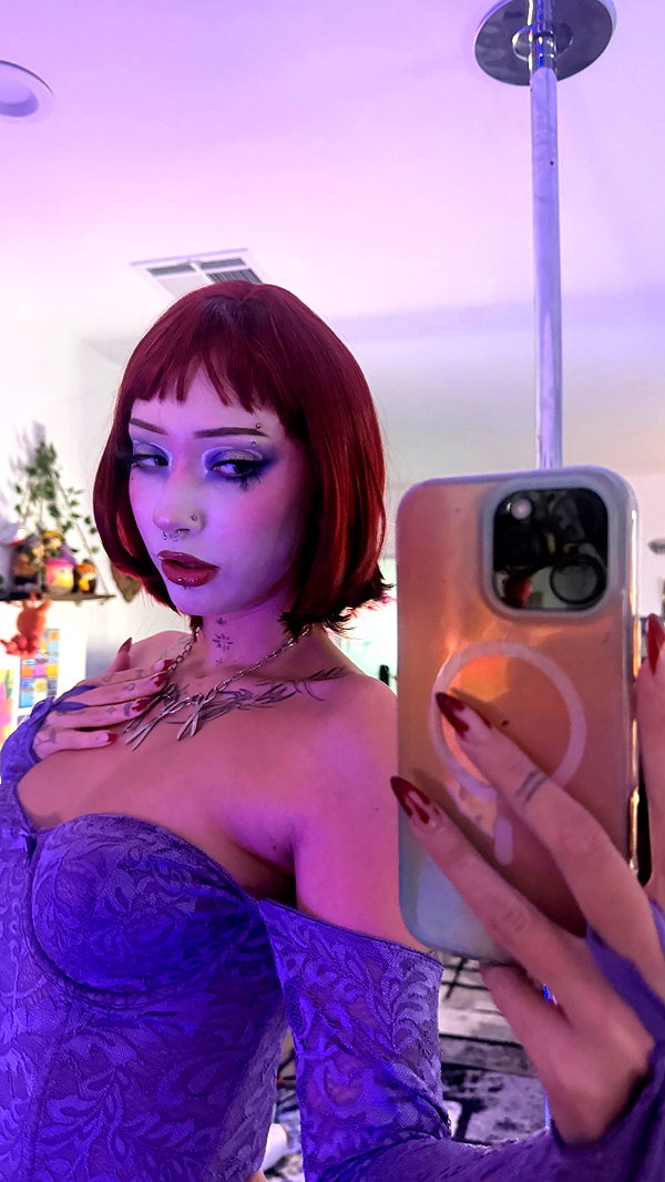 charleygrayyy instagram image archive image