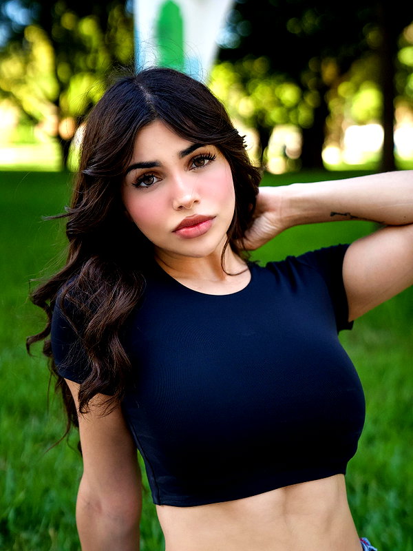 alinnarosee instagram image archive image