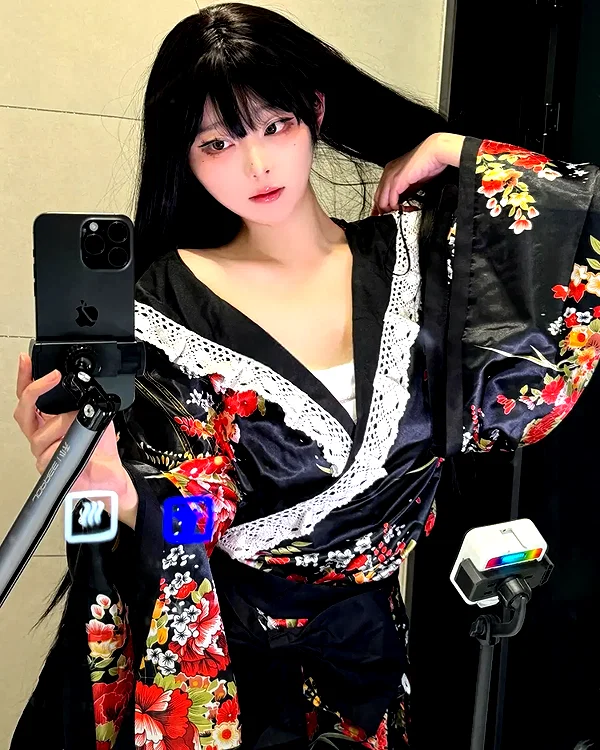 yingyinng_ instagram image archive image