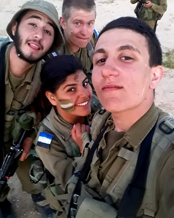 eitan.420 instagram image archive image
