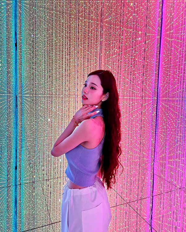 dear.zia instagram image archive image