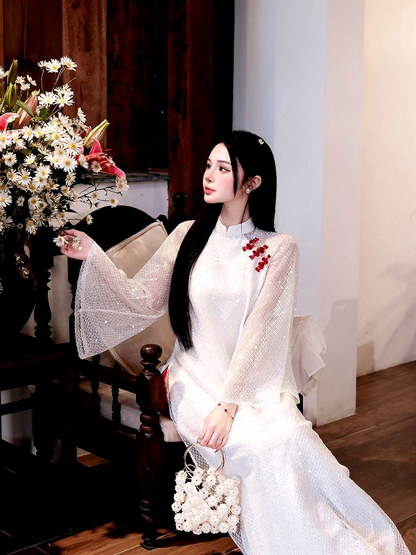 lyhythuedoxinh instagram image archive image