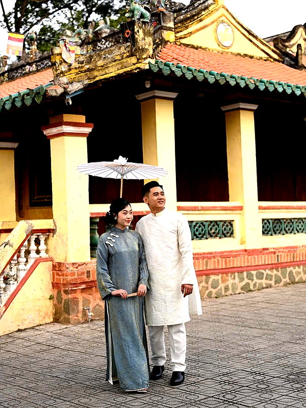 lyhythuedoxinh instagram image archive image
